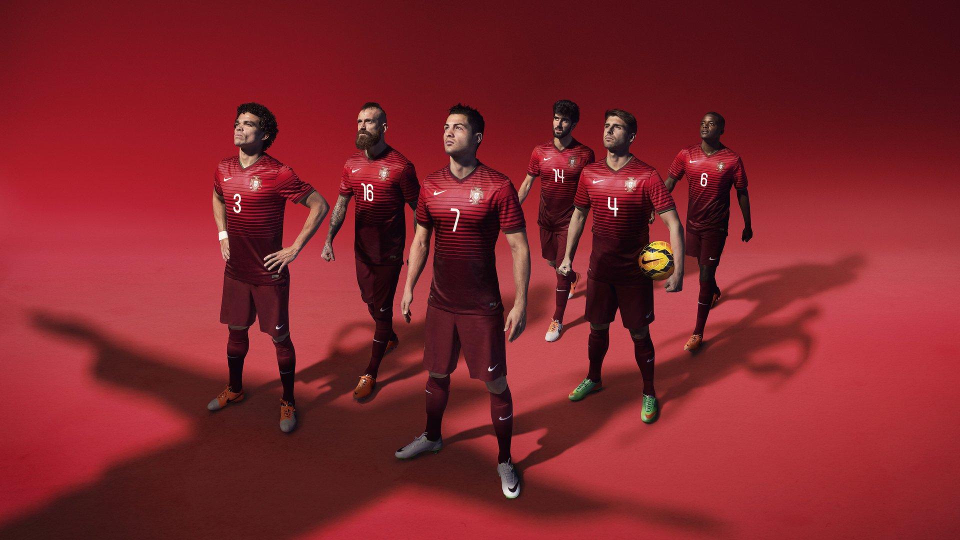 曼联与莱比锡就塞斯科转会展开深入谈判，交易结构成关键焦点