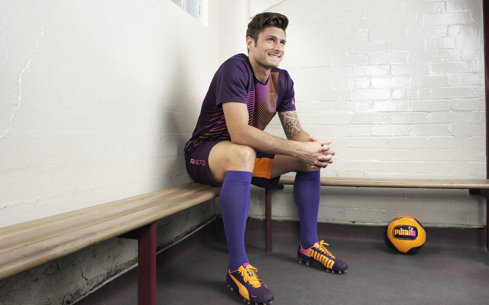 铁卫倒挂金钩定乾坤 尤文主场告捷送帕尔马降级